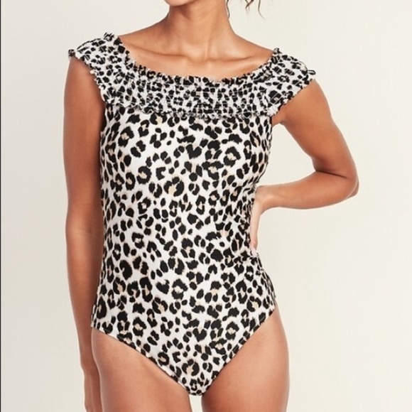 Old Navy Leopard Off Shoulder One-Piece Swim‎ animal print - Picture 7 of 9